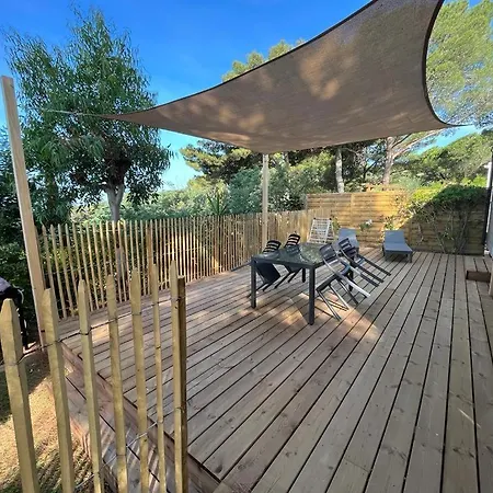 بيت للعطل Le Cycas, Mobil-home Neuf Avec Sa Vue Degagee Sur Les Vignes Et La