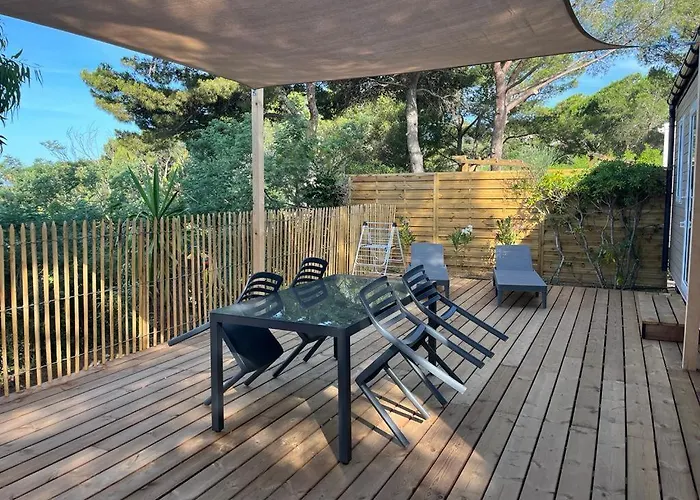 Le Cycas, Mobil-home Neuf Avec Sa Vue Degagee Sur Les Vignes Et La Feriehus Hyères